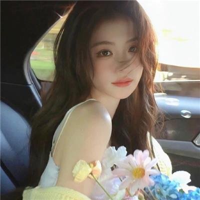 彩虹艳尽半边天